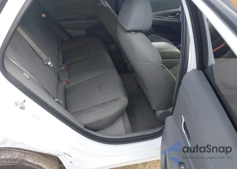 2024 Hyundai Elantra Se z USA, uszkodzony, nr VIN KMHLL4DG1RU828353